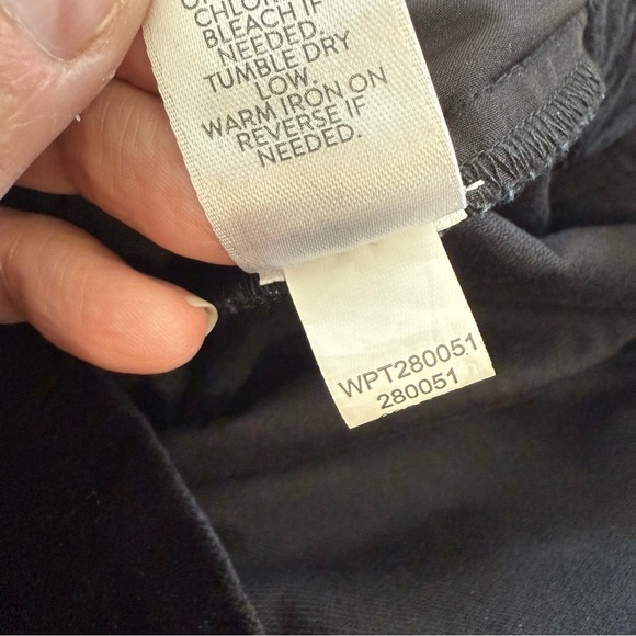 NWT J Jill Black Velvet Pull On Stretch Waist Straight Leg Pants Size 10 - Picture 8 of 12